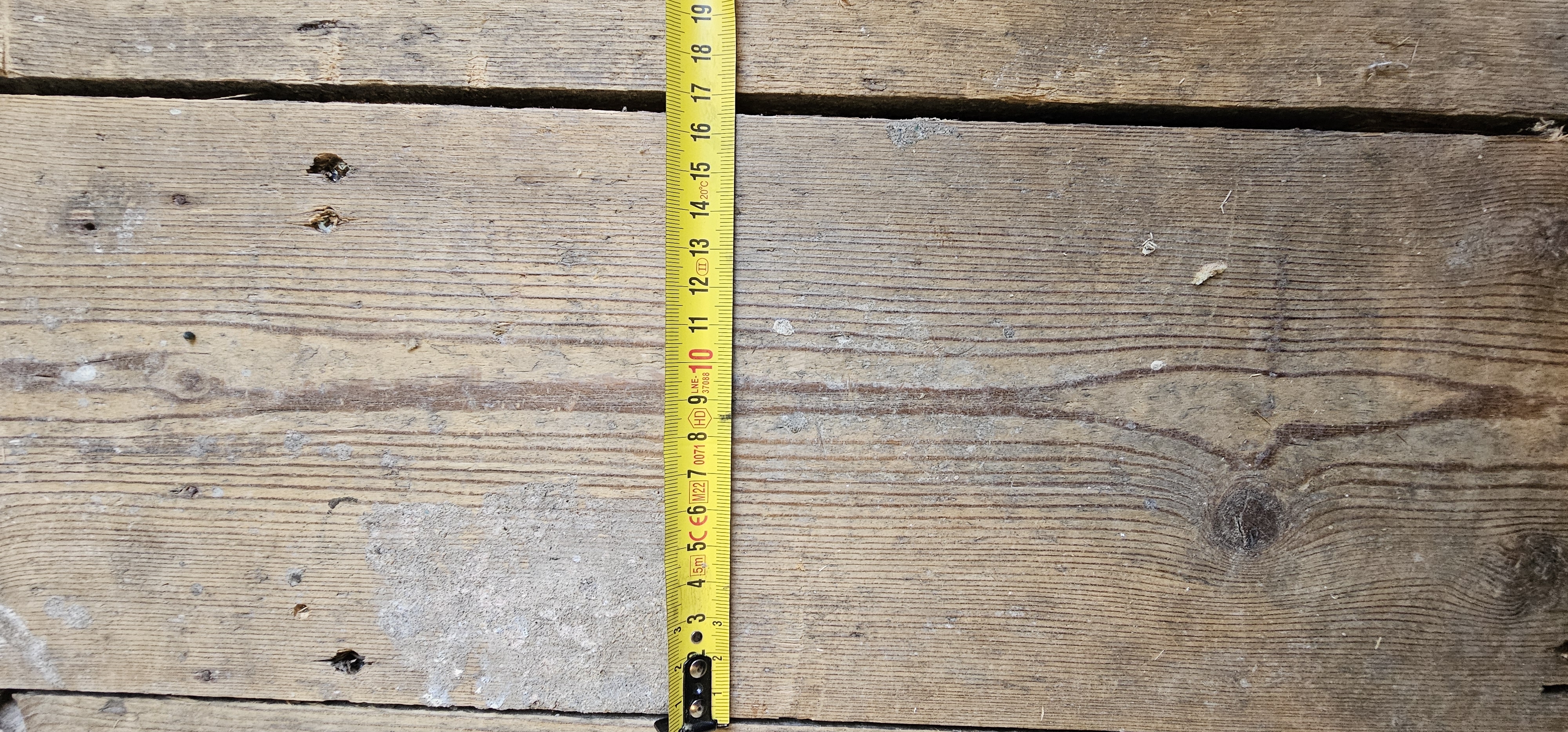 Laminate Flooring Sanding and Restoration in SE19